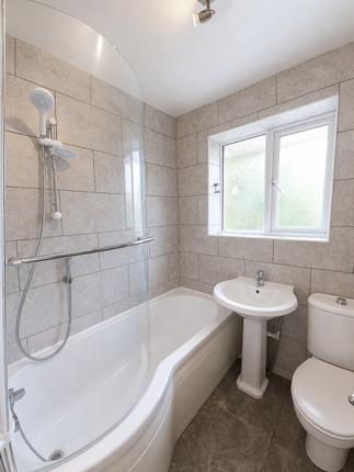5 Simon Freeman Close, Manchester photo 5