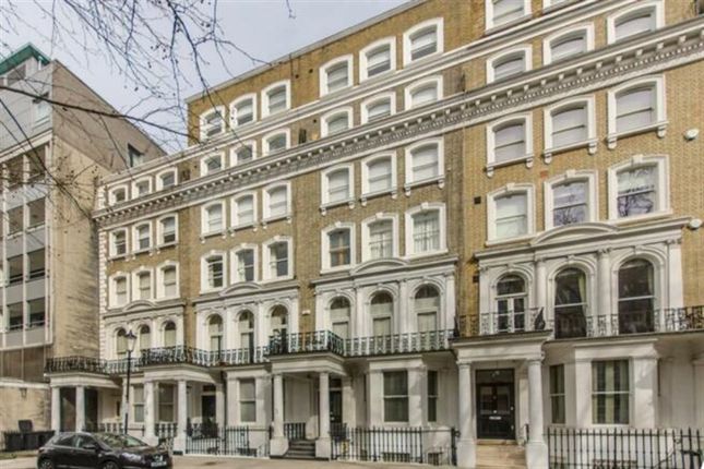 Thumbnail Flat to rent in Beaufort Gardens, Knightsbridge, London