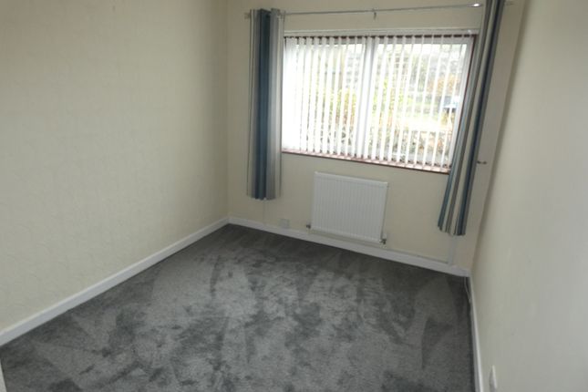 20, Wembley, Neath photo 5