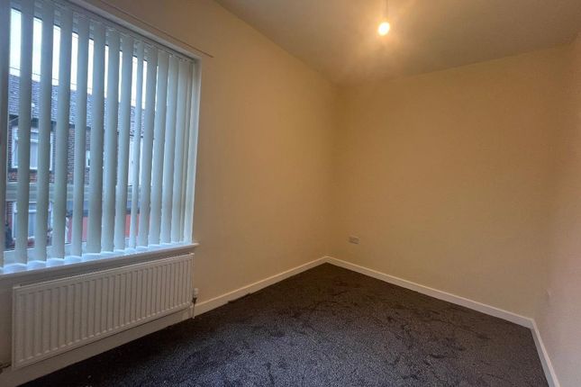 22, Ben Street, Manchester photo 5