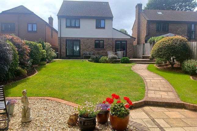6, Home Meadow, Minehead photo 2