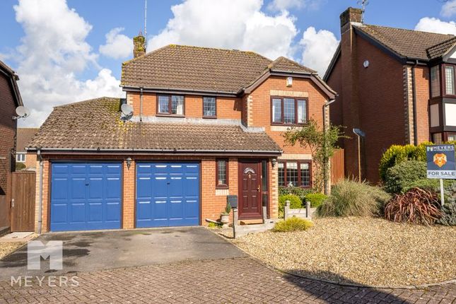 Detached house for sale in Forestlake Avenue, Hightown, Ringwood