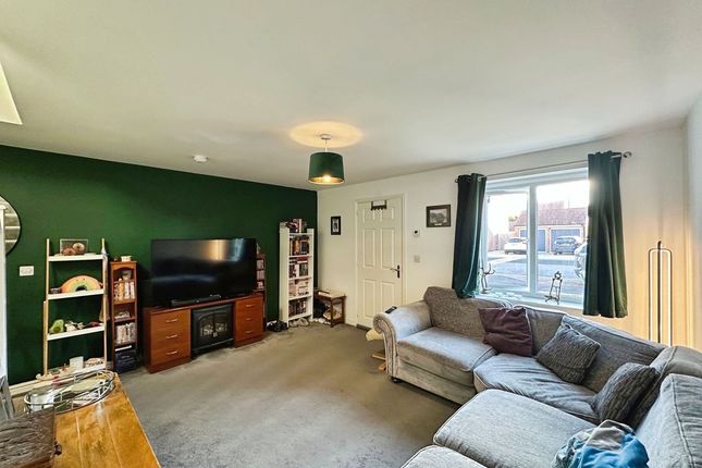 Warren Close, Morpeth photo 3