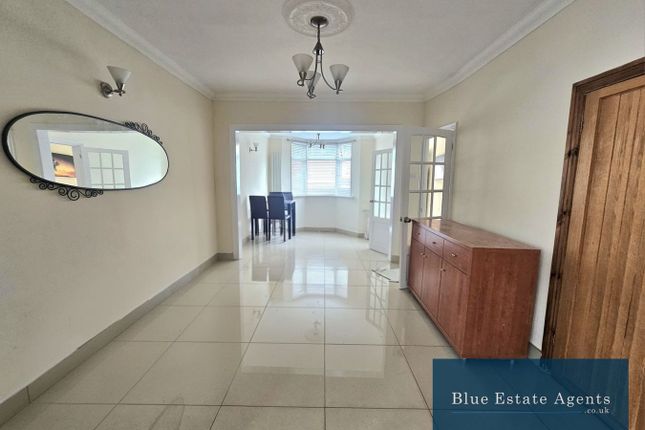 34, Kingston Road, Southall photo 2
