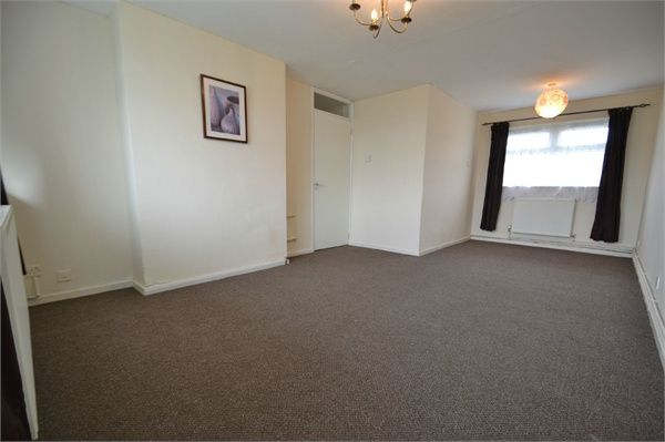 2, Hawthorn House, Huntingdon photo 2