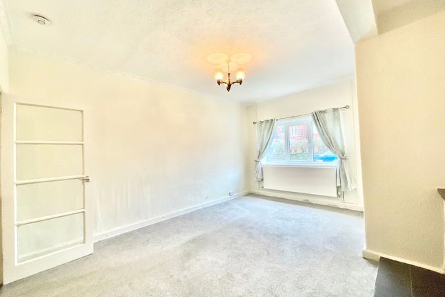194 Uttoxeter Road, Stoke-On-Trent photo 2