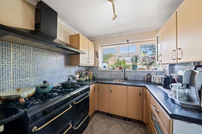 182, Cabell Road, Guildford photo 2