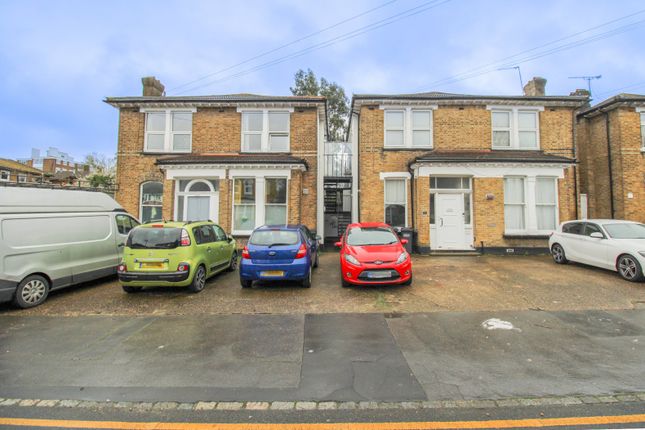 Flat for sale in Clyde Road, Addiscombe, Croydon