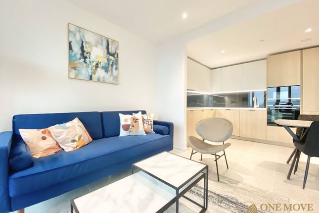 Thumbnail Flat to rent in Cendal Crescent, Bouchon Point