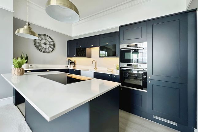 Flat for sale in The Beacon, Exmouth