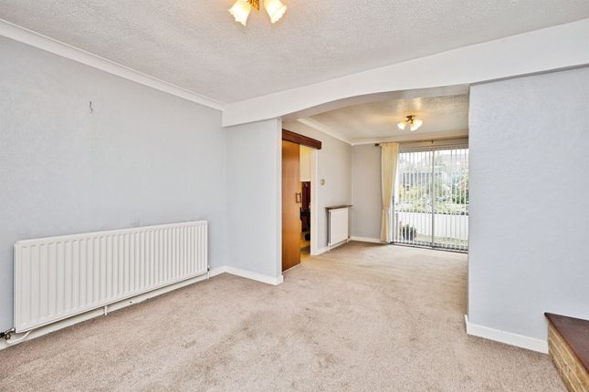 26, Chelston Avenue, Yeovil photo 4