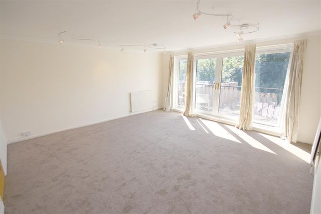 10 Ranmoor Court, Graham Road, Sheffield photo 2