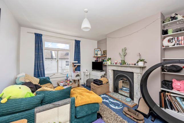Second & Third Floor Flat, 27 Lansdowne Street, Hove photo 4