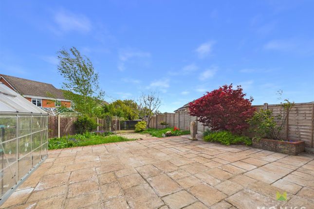 27, Sweeney Drive, Oswestry photo 2