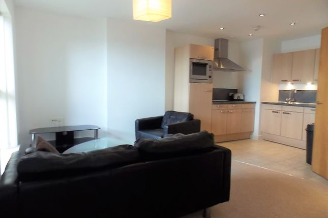 1 Bedroom Flat With Secure Parking