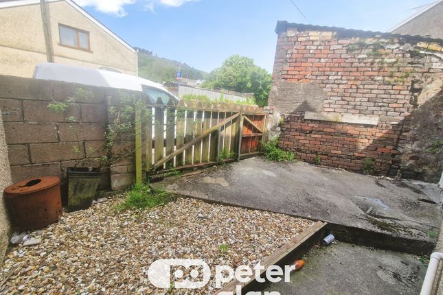 76a, High Street, Maesteg photo 2