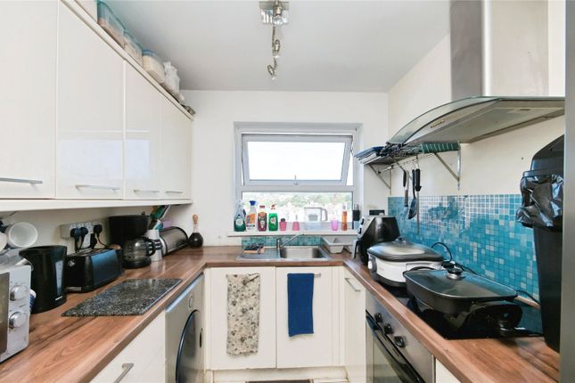 Flat 28, Selmeston House,, Upperton Road, East Sussex photo 4