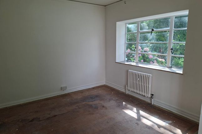 2, Quain Court, Folkestone photo 5