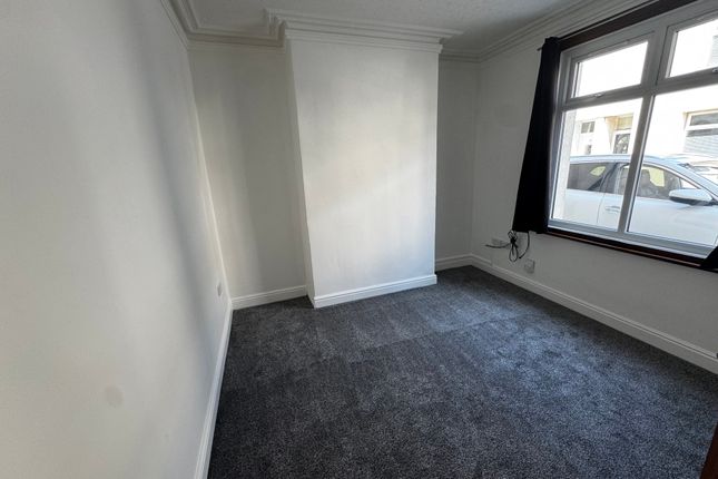 49, Tarring Street, STOCKTON-ON-TEES photo 3