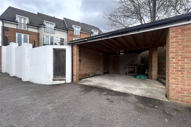 Town house for sale in Windmill Road, Aldershot, Hampshire