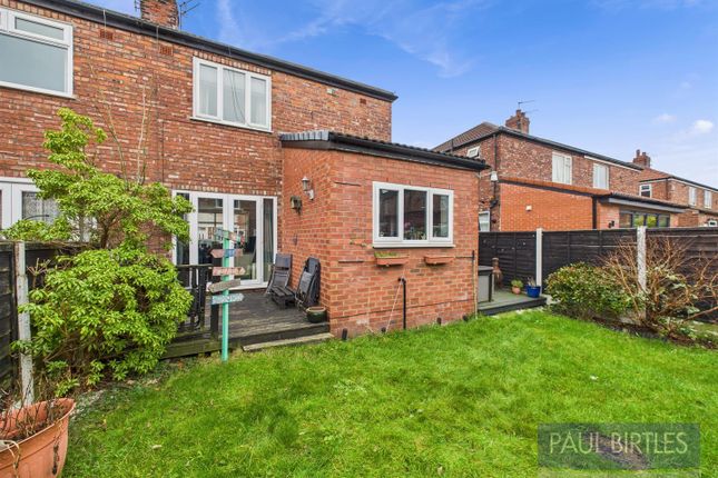 32, Audley Avenue, Manchester photo 2