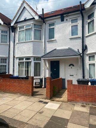 Terraced house to rent in Babington Road, London
