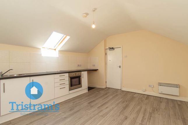 Flat 3, 13, Nottingham Road, Nottingham photo 3
