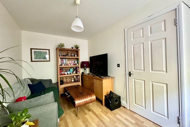 3 Derry Mews, 39a, Bavaria Road, Archway photo 3