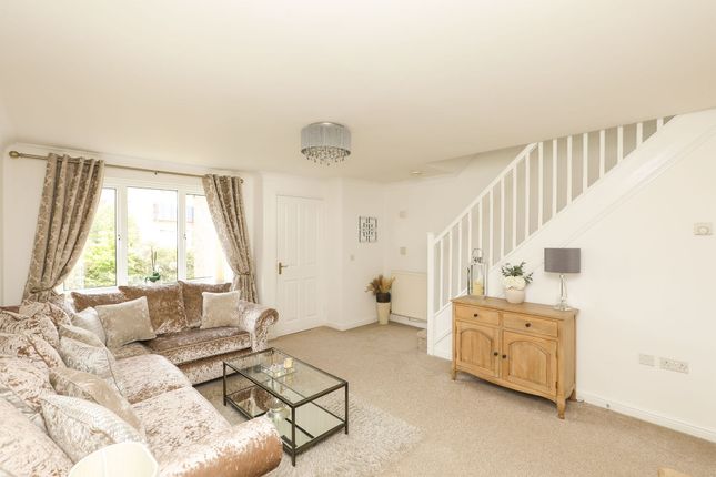 14 Wain Avenue, Chesterfield photo 4
