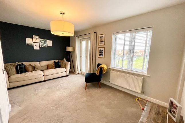 Town house for sale in Elm Close, Rossington, Doncaster