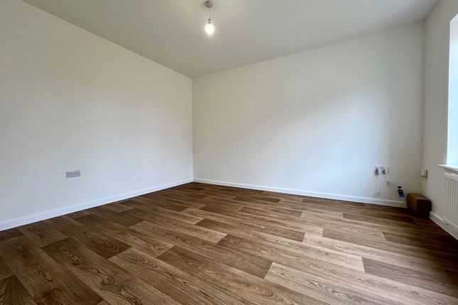 38, Cwm Y Lladron, Swansea photo 2