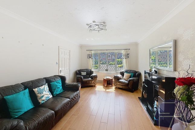 2 Maesbrook Close, Banks, Lancashire photo 3