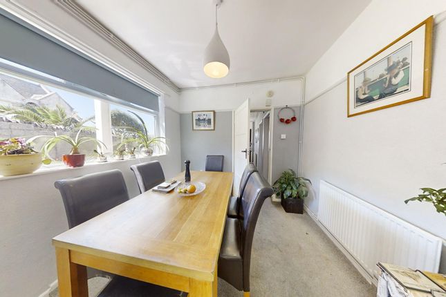 Four Winds, 6 Castle Road, Portland photo 4