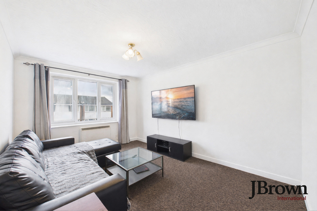 Flat 8, Melbourne Court, Tilbury photo 2