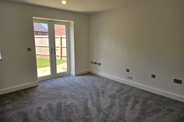 2, Lily Lane, Telford photo 3