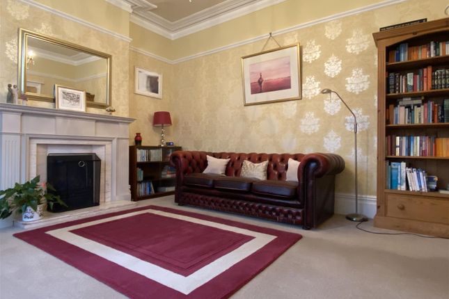 Brelade House, 24, South Street, Cottingham photo 3