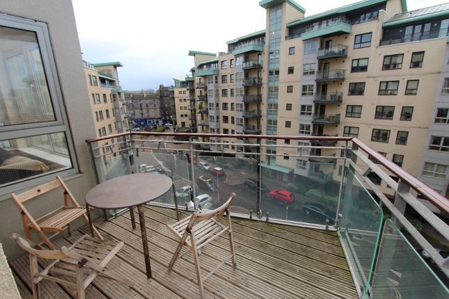 Flat to rent in Portland Gardens, Leith, Edinburgh