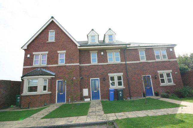 Property to rent in Westbridge Mews, Warrington