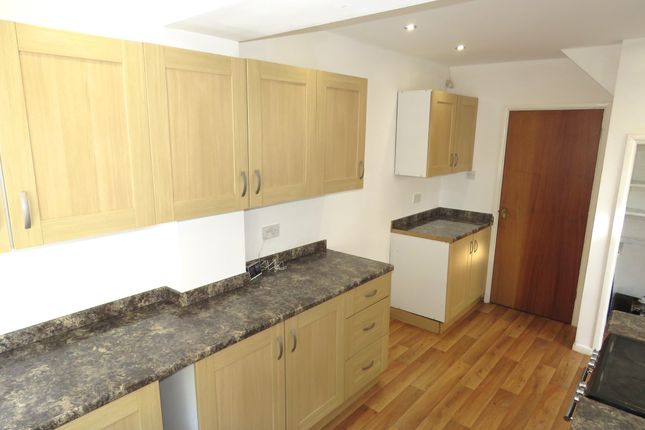 241, Newman Road, Sheffield photo 4