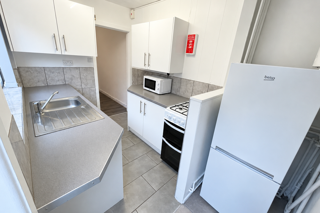 Carlton Road, Stoke-on-Trent photo 4
