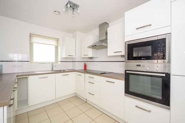 Property to rent in New Zealand Avenue, Walton-On-Thames