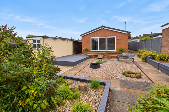 27, Price Close, Market Drayton photo 3