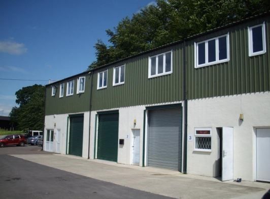 Office to let in Butts Road, Chiseldon, Swindon