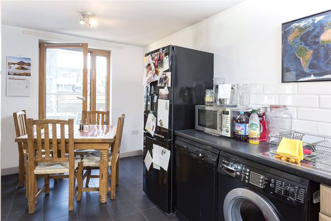 Flat for sale in White Lion Street, London