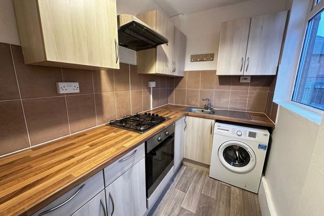 31, Nottingham photo 5