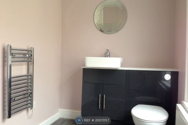 Terraced house to rent in Victory Road, Southsea