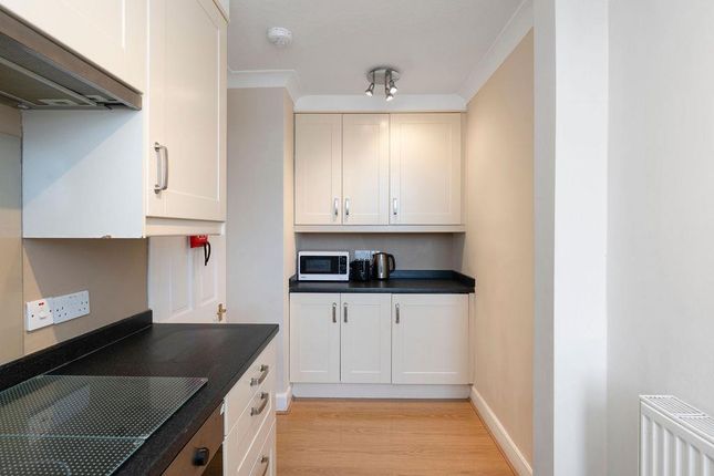Watson Crescent, Edinburgh, EH11, Edinburgh photo 5
