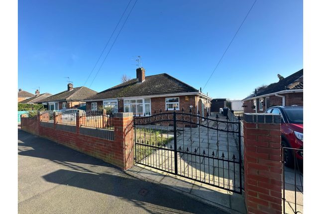 Thumbnail Semi-detached bungalow for sale in Grenville Road, Doncaster