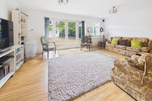 33, Parkland Avenue, Berkshire photo 2