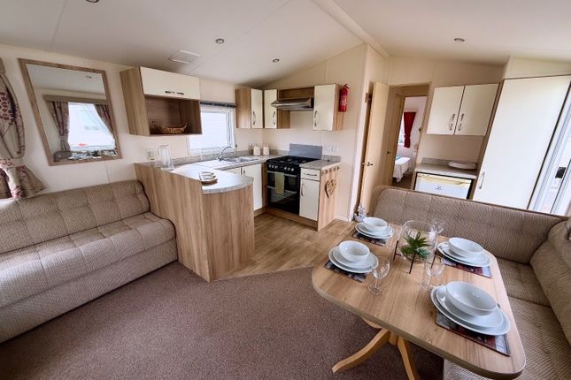 3, Fairway Holiday park, Sandown photo 2